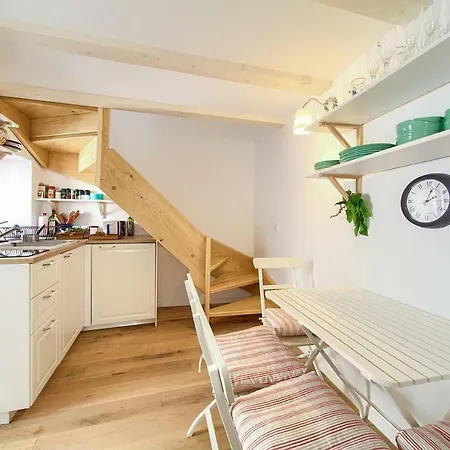 Caramella Apartman Baška